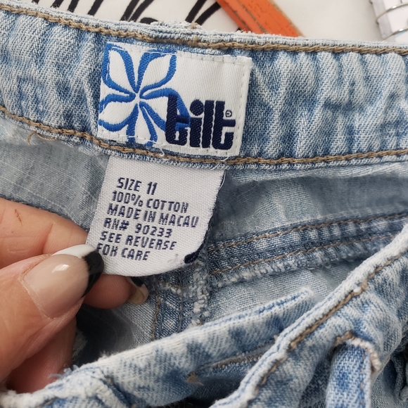 Tilt Light Wash Jean Shorts Size 11 - Picture 4 of 11